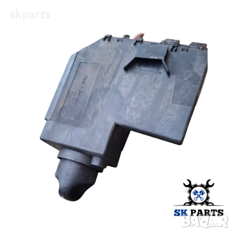 Ключ светлини за Mercedes-Benz E-Class /Мерцедес w210, снимка 2 - Части - 52561667