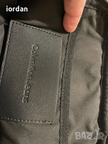 оригинална мъжка чанта-Calvin Klein, снимка 3 - Чанти - 55799339