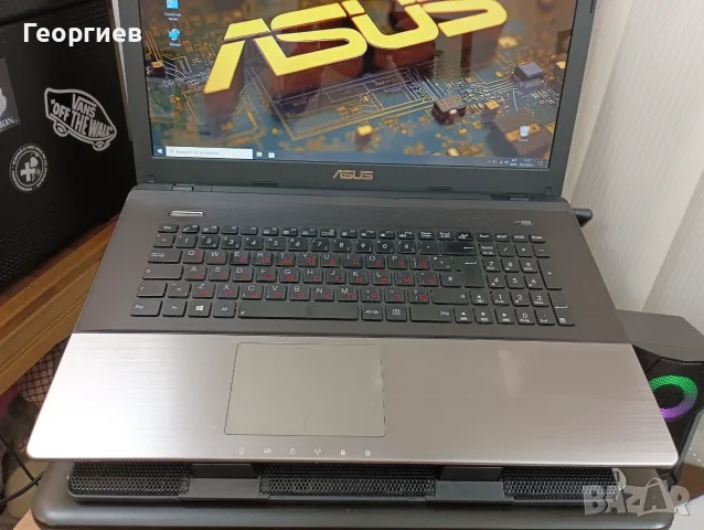 Лаптоп  Asus K75VJ 17,3", снимка 3 - Лаптопи за дома - 56222079
