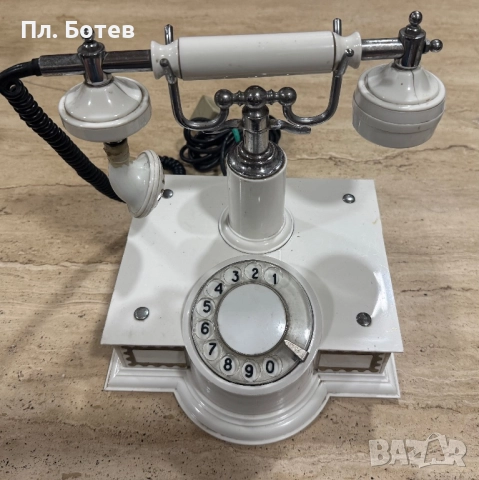 Ретро телефон, снимка 2 - Антикварни и старинни предмети - 52003703