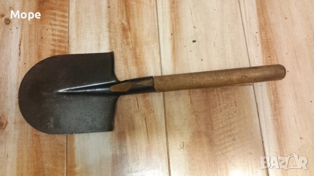 Руска малка лопата , снимка 2 - Антикварни и старинни предмети - 52470970