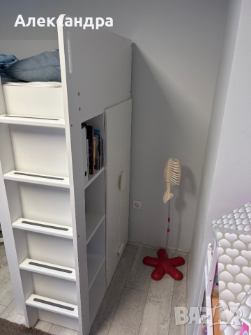 Легло-надстройка + МАТРАК + бюро + гардероб , снимка 11 - Мебели за детската стая - 44657058