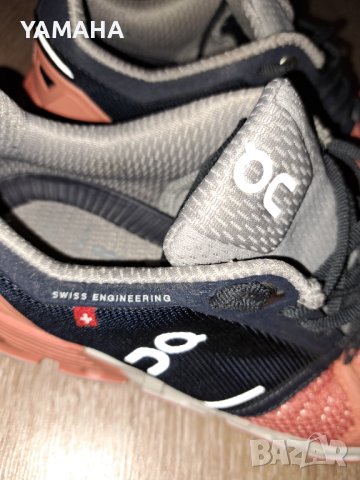 On cloud  Swiss  Дамски Маратонки 36, снимка 4 - Маратонки - 42194115