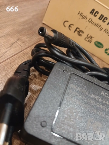 AC/DC захранващ адаптер модел J652-2402500D, снимка 3 - Друга електроника - 53303522