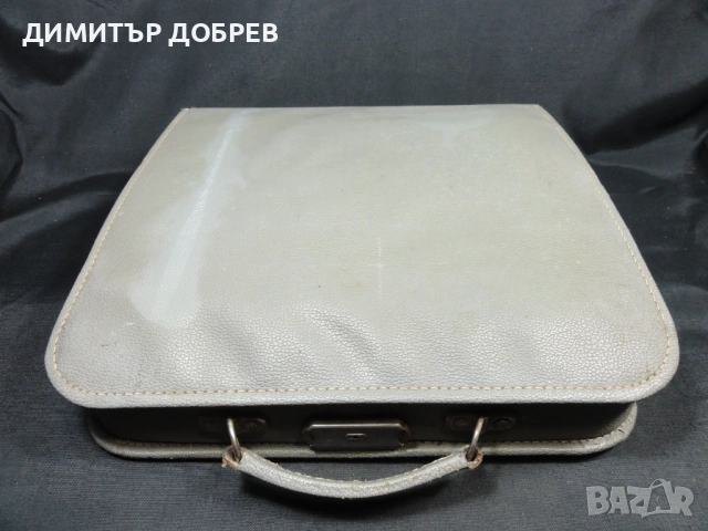 СТАРА РЕТРО ПОРТАТИВНА ПИШЕЩА МАШИНА ADLER TIPPA, снимка 7 - Антикварни и старинни предмети - 53784341