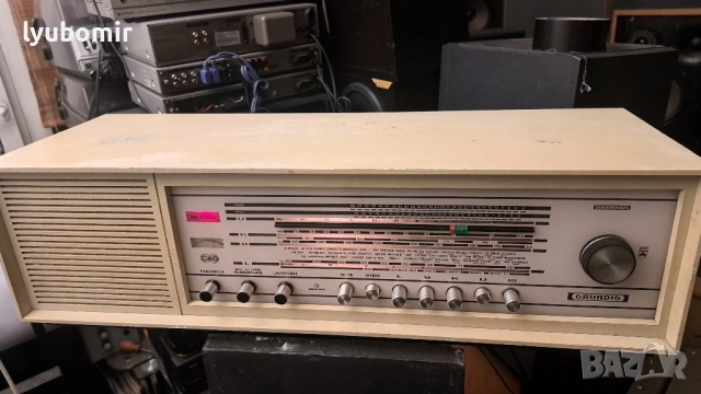 Грундиг радио, снимка 7 - Радиокасетофони, транзистори - 52119664