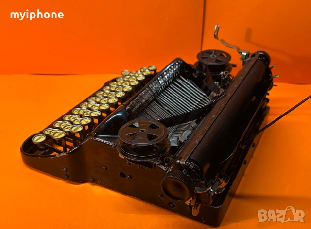 	Антична Пишеща машина Corona Four клавиатура старобългарски 1924 година.         , снимка 6 - Антикварни и старинни предмети - 53473267