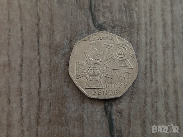 Монета 2006 Великобритания 50 pence 50p (Victoria Cross medal) - Elizabeth II