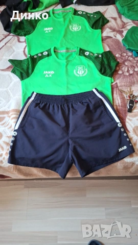 Две фланелки и гащета JAKO!Всичко за 15 евро!