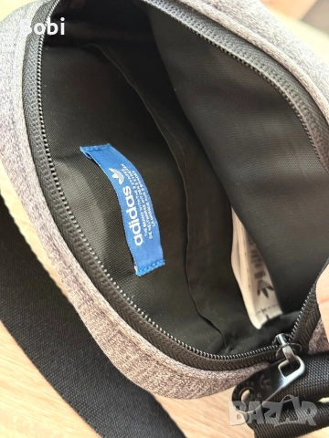 Adidas Originals чанта през рамо, снимка 8 - Чанти - 53679853