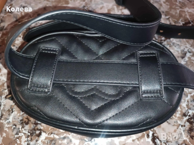 Чанта за кръста от еко кожа, снимка 5 - Чанти - 52126423