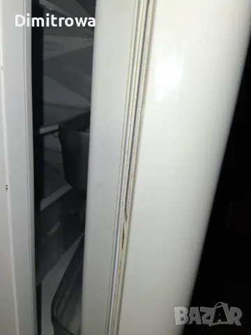 Хладилник с фризер Indesit за ползване,ремонт , снимка 8 - Хладилници - 49278869