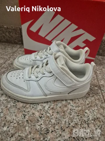 Детски маратони Nike 30, снимка 2 - Детски маратонки - 56377632