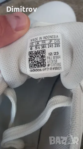 Дамски обувки Adidas ОРИГИНАЛНИ, снимка 4 - Дамски ежедневни обувки - 56335474
