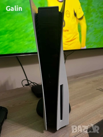 PlayStation 5 Standard Edition., снимка 2 - PlayStation конзоли - 53624333