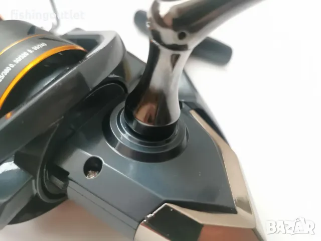 Три макари за дънo, морски риболов и тежък спининг с 6 лагера, снимка 5 - Макари - 37600163