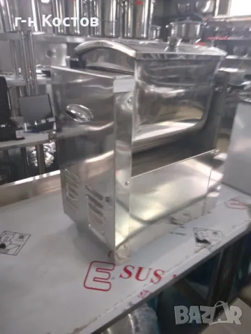 Тестомесачки Месобъркачки  Професионални за Тесто, Кайма, Месо от два различни производители , снимка 7 - Обзавеждане на кухня - 27664782