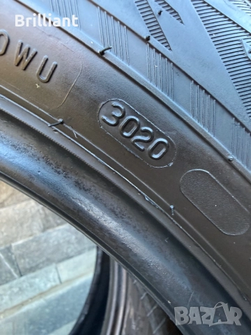 Зимни гуми Nokian WR SUV 235/55/19, снимка 7 - Гуми и джанти - 52265359