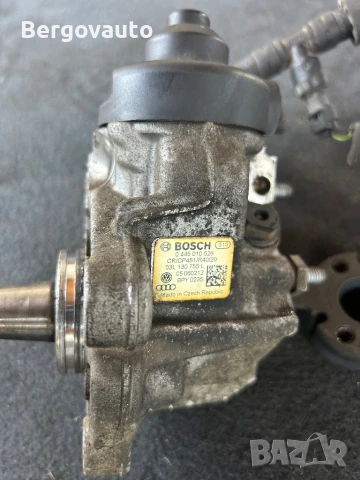 Горивна помпа Bosch 0 445 010 526 Пасат Б7 2.0 тди140кс