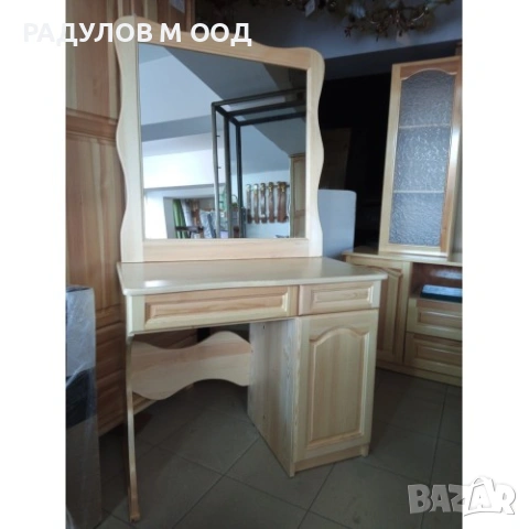 Тоалетка с огледало масив-чам