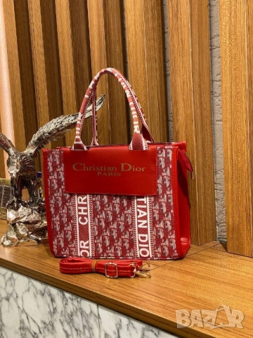 чанти christian dior , снимка 8 - Чанти - 51436858