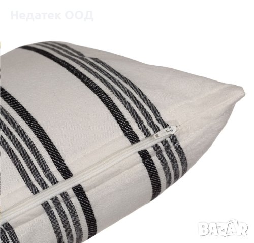 Декоративнa възглавница, 70x30см, Бялo/ чернo/ райе, снимка 3 - Възглавници - 40999272
