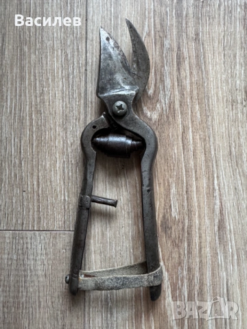 Балкан български лозарски градински ножици старо производство, снимка 2 - Други инструменти - 53469737