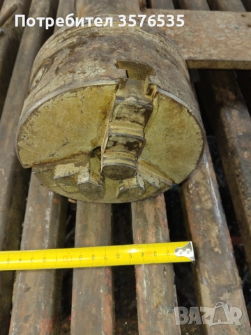 Масивен шпиндел с патронник 125 мм и КЛЮЧ – за струг или шмиргел, снимка 2 - Стругове - 53751883