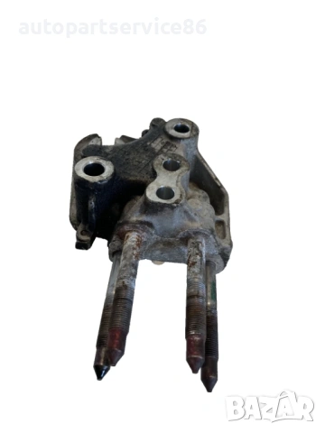 Стойка/скоба за част за Peugeot 4007 2.2 HDI (2009) 9660903380