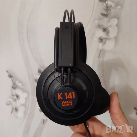 AKG K141 студейни слушалки 