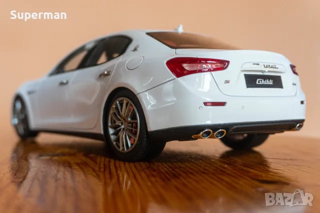 Top Marques Collectibles 1/18 - Maserati Ghibli, снимка 4 - Коли, камиони, мотори, писти - 55976547