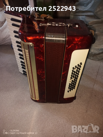 Акордеон Weltmeister като нов в перфектно състояние , снимка 7 - Акордеони - 44589545