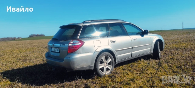 Subaru OUTBACK, снимка 3 - Автомобили и джипове - 53804127
