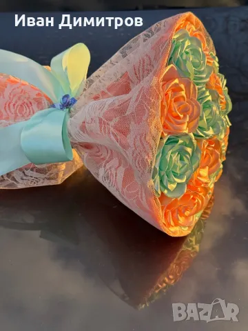 Продавам Вечен букет от ръчно изработени сатенени рози 🌹, снимка 7 - Романтични подаръци - 48831369