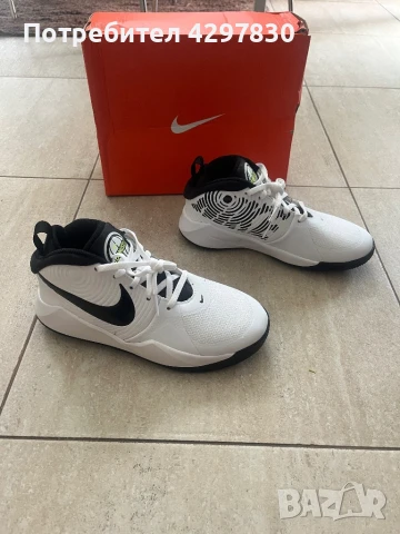 Нови детски обувки Nike номер 36.5 , снимка 2 - Детски маратонки - 50635465