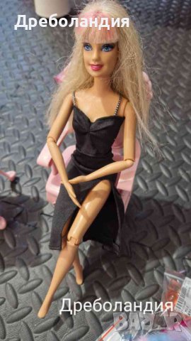 Дрехи за кукли тип барби