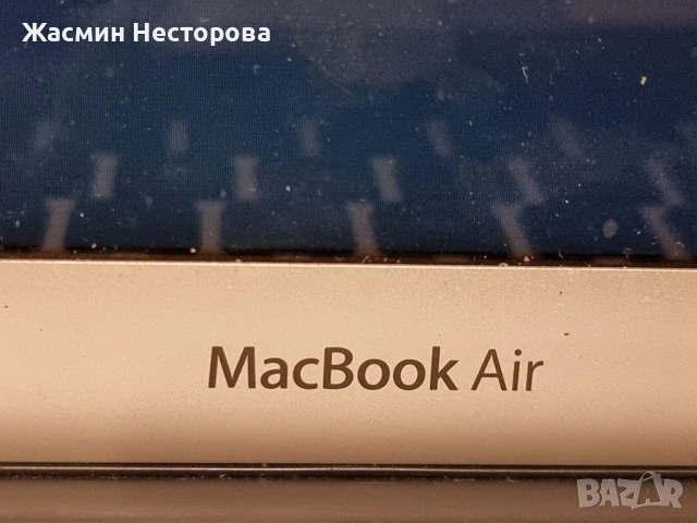 Macbook air , снимка 2 - Лаптопи за работа - 53575935