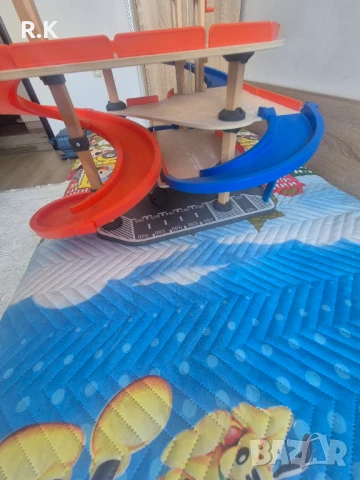 Писта без забележки, снимка 1