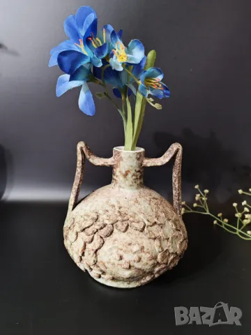 Немска керамика. Много интересен и рядък  дизайн.