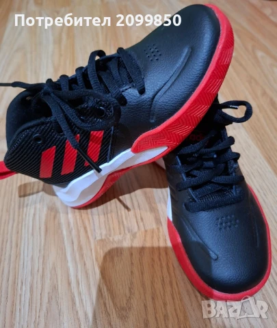 Оригинални маратонки Adidas номер 28, снимка 2 - Детски маратонки - 50662826