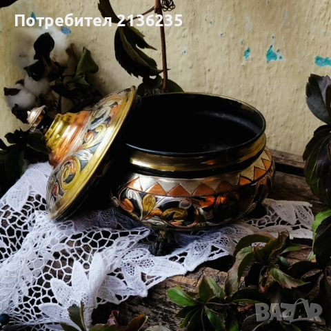 Кутия месинг и мед, снимка 4 - Антикварни и старинни предмети - 51985420