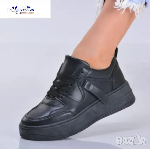 Дамски черни маратонки , снимка 1 - Маратонки - 49945301