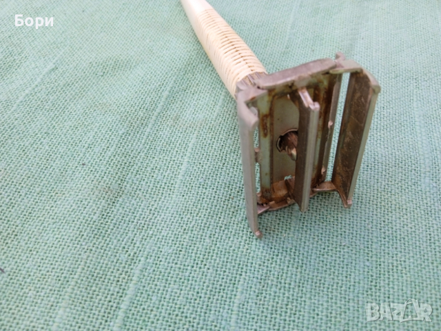 Gillette slim-twist стара самобръсначка, снимка 3 - Други ценни предмети - 36427028