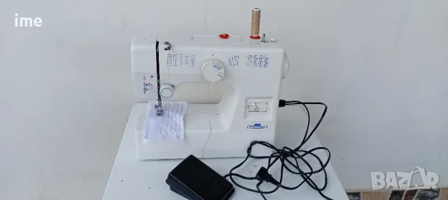 Шевна машина НОМЕР 08. Vectoria 7640. Ревизирана. Работеща с мостра на някой видове на шиене...