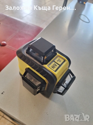 Лазарен нивелир Topmaster, снимка 2 - Куфари с инструменти - 53044145