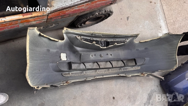 Предна Броня за Honda Jazz 2004, снимка 2 - Части - 52066359