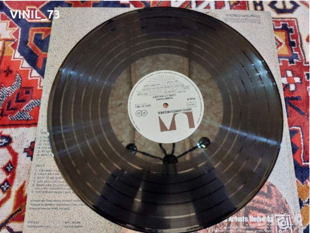 Shirley Bassey – Something, снимка 3 - Грамофонни плочи - 36101475