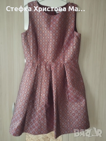 Елегантна рокля размер Л 