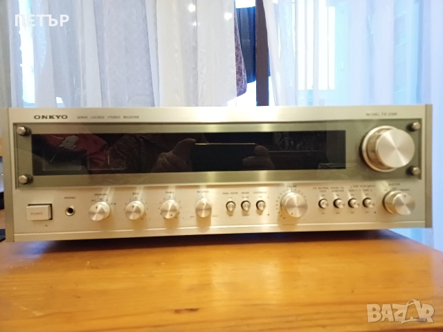 Onkyo TX 2500 Ш 48.8 . В 16.3 . 40.0 12 кг усилватела е във перфекто състояние 