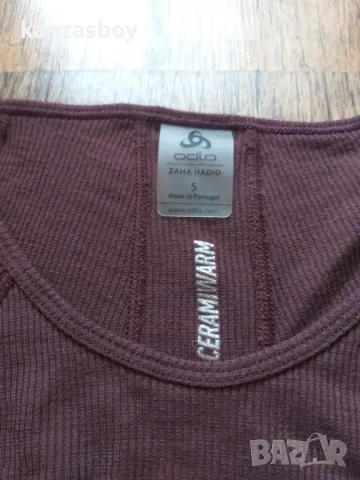 odlo ceramiwarm zaha hadid - дамски беислеар КАТО НОВА С, снимка 3 - Корсети, бюстиета, топове - 47708951